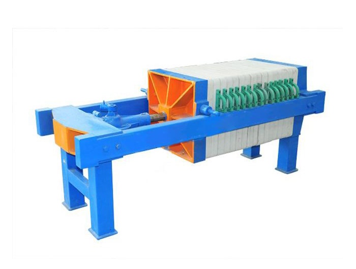 X(S)J500型手动压紧厢式压滤机